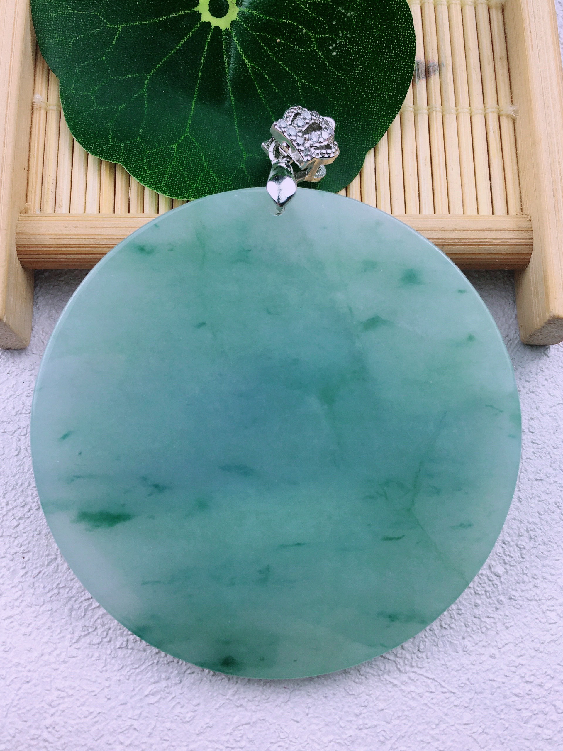 正品缅甸天然翡翠A货 老坑紫罗兰飘花无事牌吊坠 带证书 一物一证