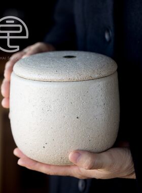 剩米变新米。日本制进口陶瓷信乐烧丸伊储米罐 剩米饭保鲜密封罐