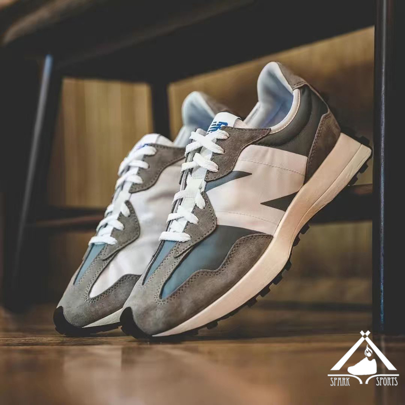 四冠老店NewBalance低帮休闲鞋