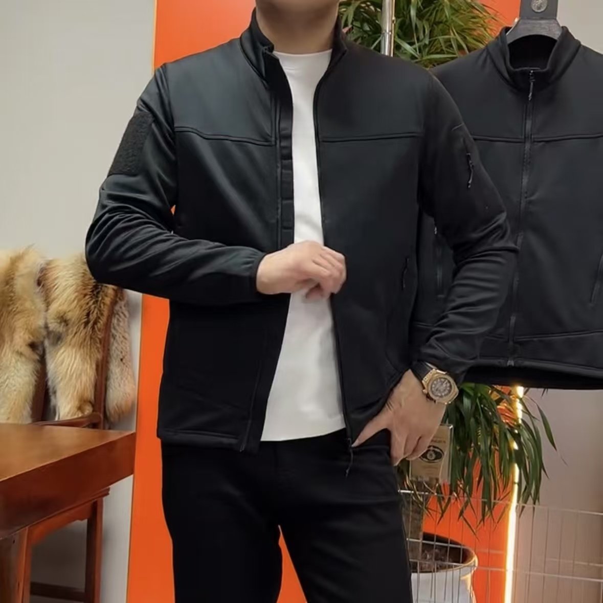 秋季新款男士简约欧货立领时尚修身户外休闲薄绒开衫百搭夹克外套