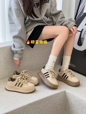 2024秋季新款真皮女鞋三条杠厚底小白鞋超轻面包鞋百搭运动休闲鞋
