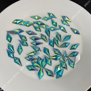 10*22mm幻彩菱形平底钻，网红爆款眉心贴钻，手工diy钻