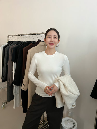 WIDELIA圆领长袖T恤女韩版修身显瘦叠穿打底衫上衣9133-1