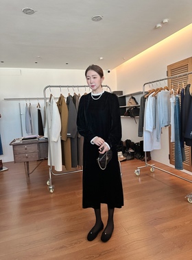 widelia法式丝绒连衣裙女2025年秋冬新款赫本风高级感圆领黑色裙