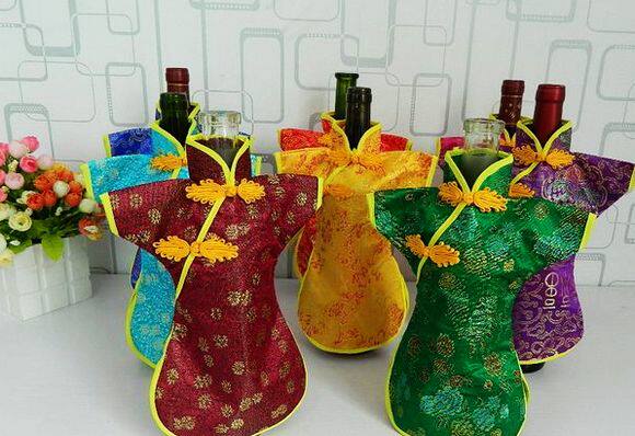 真丝装饰新款 南京云锦 吉祥牌云锦 红色旗袍真丝云锦酒瓶套现货