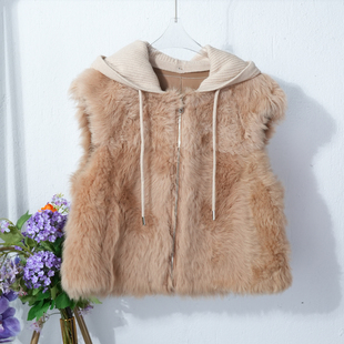 托斯卡纳皮毛一体马甲女2025冬针织带帽真皮草背心马夹坎肩短外套