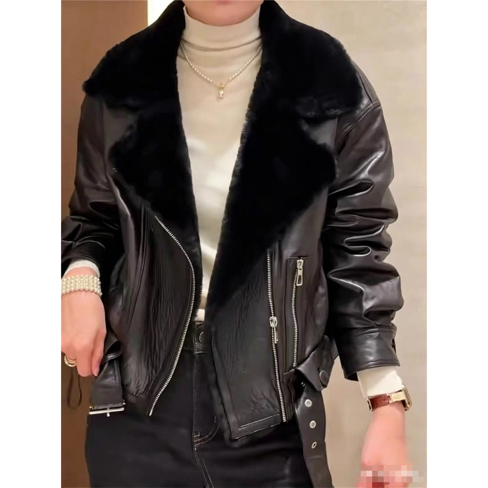 皮毛一体皮草毛领2026冬真皮羽绒服女冷萃油蜡绵羊皮白鹅绒短外套