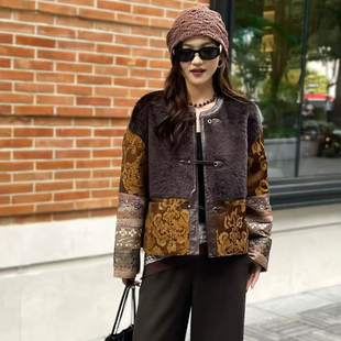 2025冬季新中式圆领皮毛一体羽绒服女士鹅绒短外套国风面包服夹克