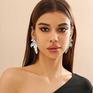 2024年新款复古树叶时尚耳环女轻奢高级感vintage耳钉小众耳饰女