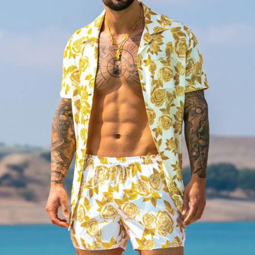 Two piece set of printed short sleeved shirts男印花衬衫套装