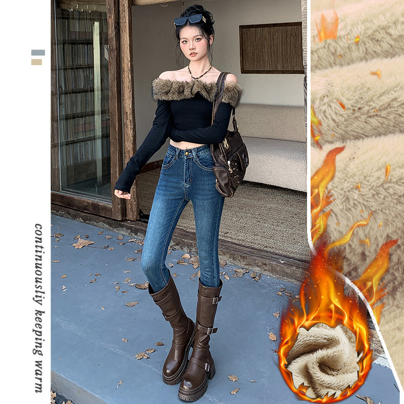 复古小脚牛仔裤女秋冬2026新款显瘦时尚辣妹高腰设计感加绒铅笔裤