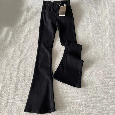 黑色高腰微喇牛仔裤女2025年秋冬