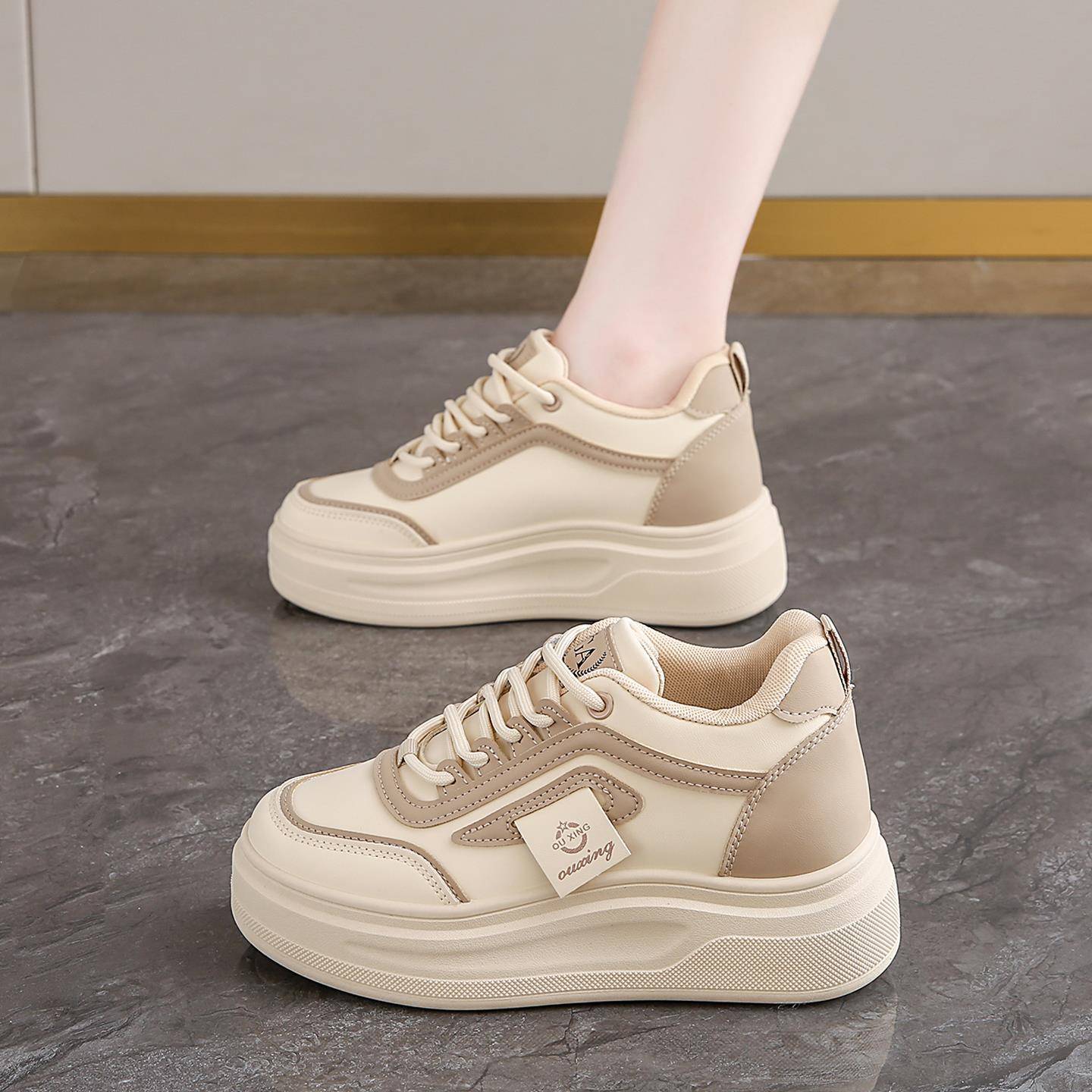 鞋子女款2025新款秋季皮面小个子厚底内增高老爹鞋轻便松糕运动鞋