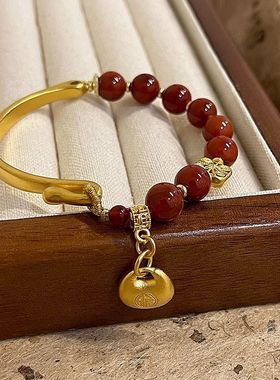 红色马瑙福袋手链时尚设计感圆润