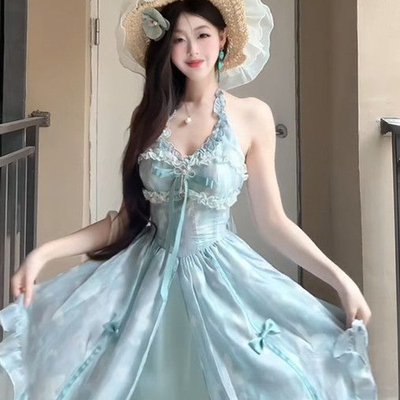 精致甜美减龄高级感收腰海边度假长裙露背挂脖吊带连衣裙子女夏季