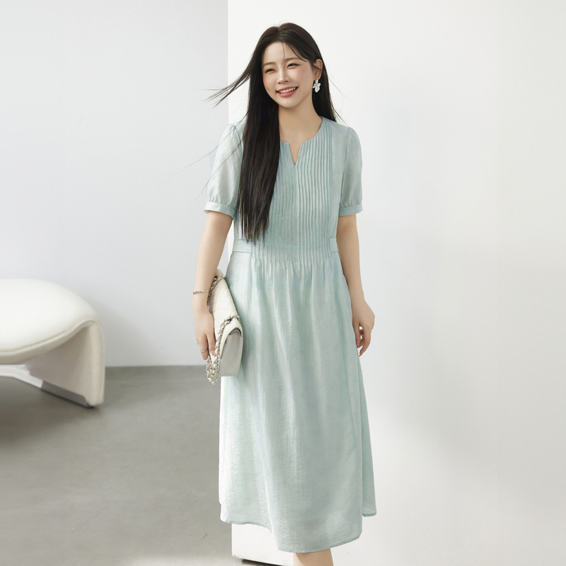 纤莉秀大码女装简约气质收腰显瘦肌理感天丝连衣裙胖mm2024夏新款