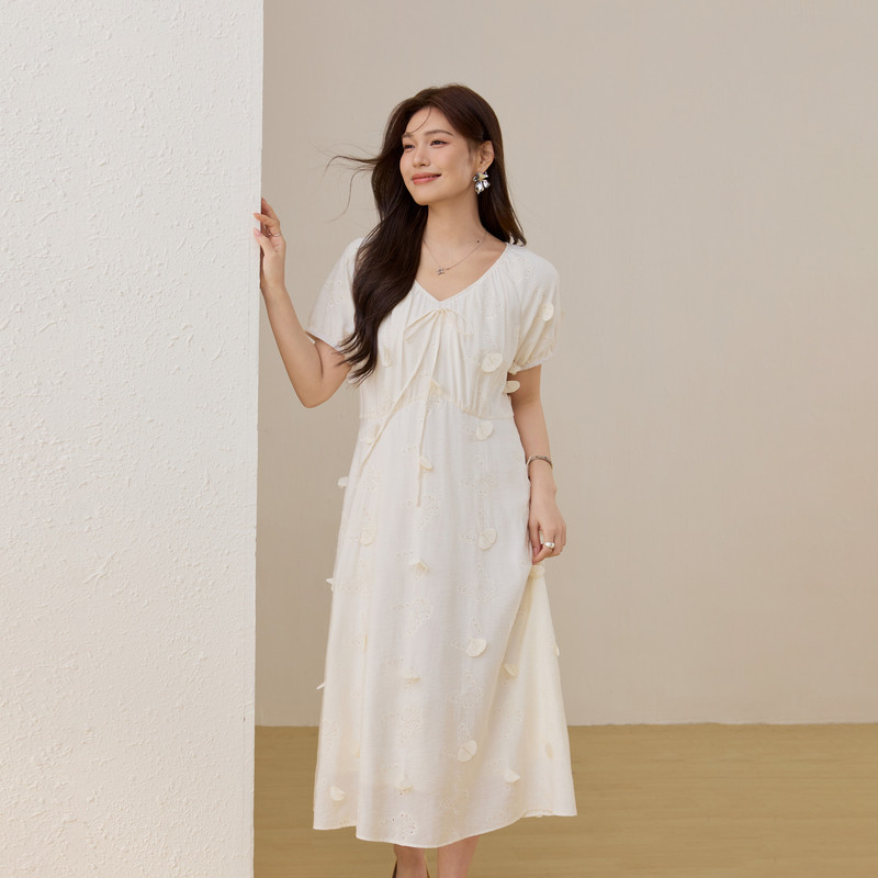 【立体蝴蝶连衣裙】纤莉秀大码女装甜美减龄长裙胖mm2026春装新款