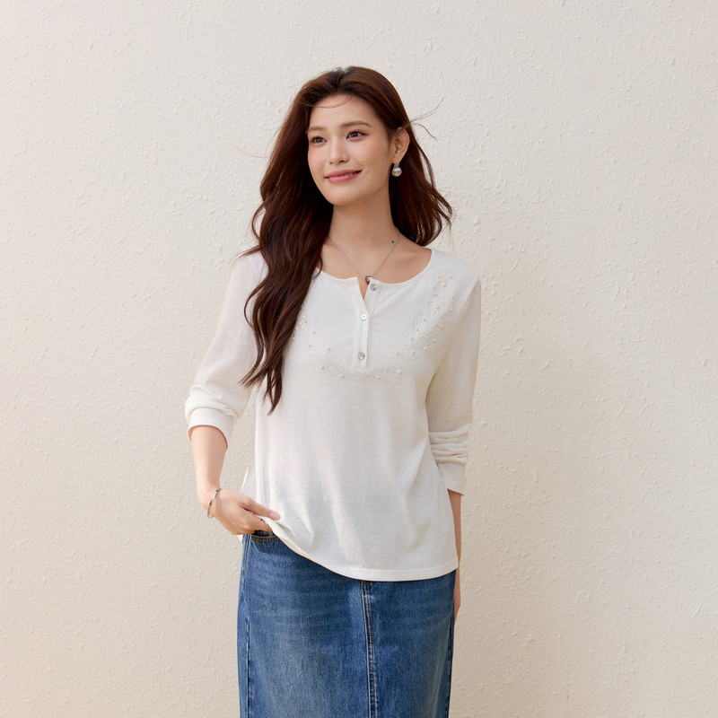 【别致珠片绣T恤】纤莉秀大码女装洋气百搭上衣胖mm2026春装新款