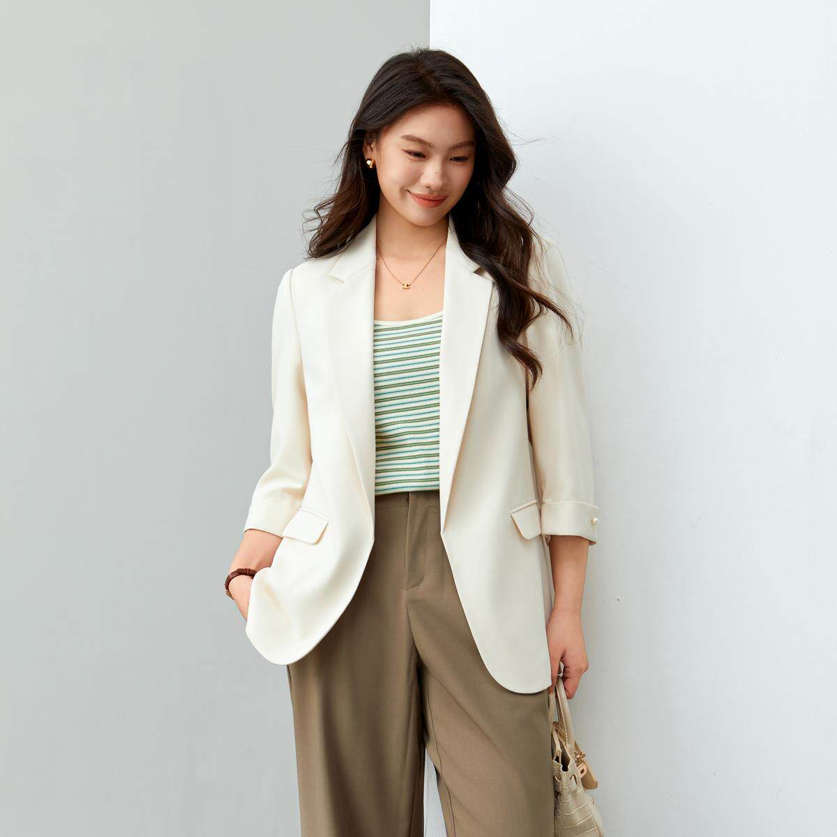 【简约百搭七分袖利落西装外套】纤莉秀大码女装胖mm2025春装新款