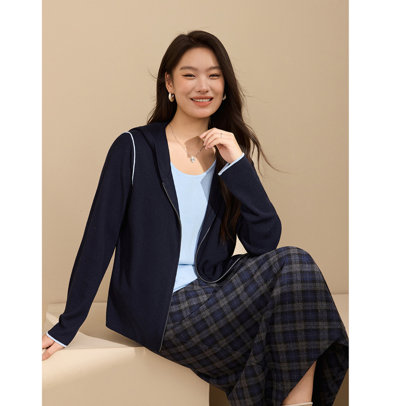 【秋山暮云】假两件撞色设计连帽针织衫纤莉秀大码女装胖mm秋新款