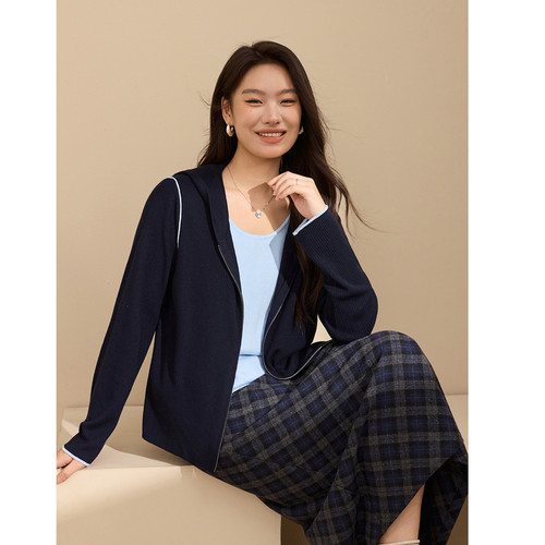 【秋山暮云】假两件撞色设计连帽针织衫纤莉秀大码女装胖mm秋新款