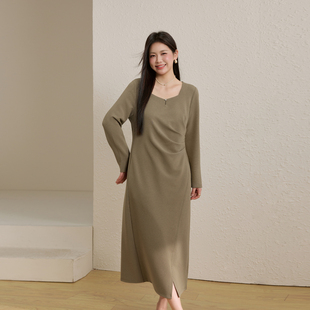 【静奢风方领连衣裙】纤莉秀大码女装优雅开叉长裙胖mm2026春新款