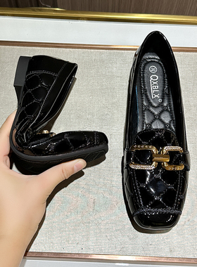 豆豆鞋2026新款春季软底漆黑色工作鞋码女鞋41一43平底鞋舒适单鞋