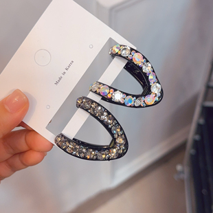 简约马尾夹V型抓夹高级感水钻半扎发夹后脑勺丸子头发饰小发抓