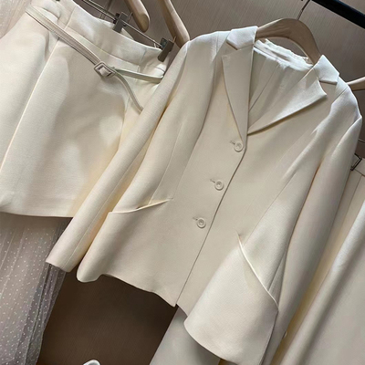 工厂店淑女风常规涤纶西装外套女