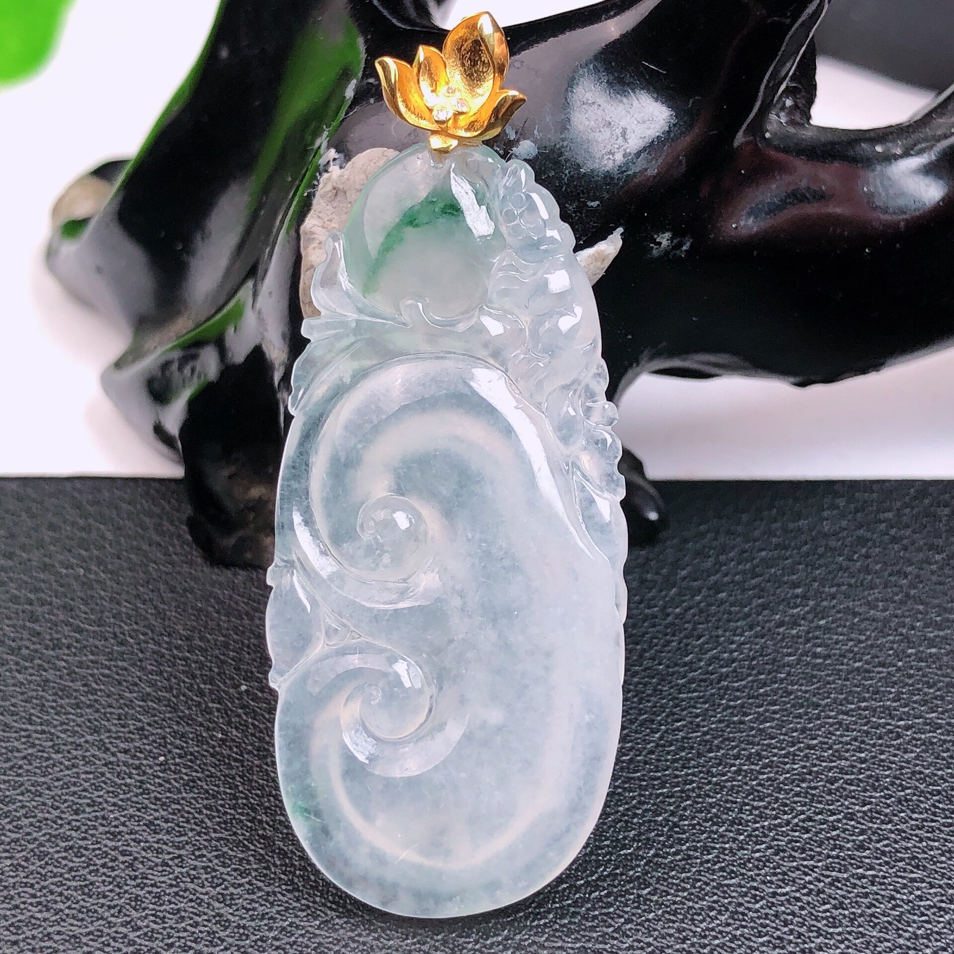 缅甸天然A货翡翠玉石冰种18K镶嵌如意吊坠挂件