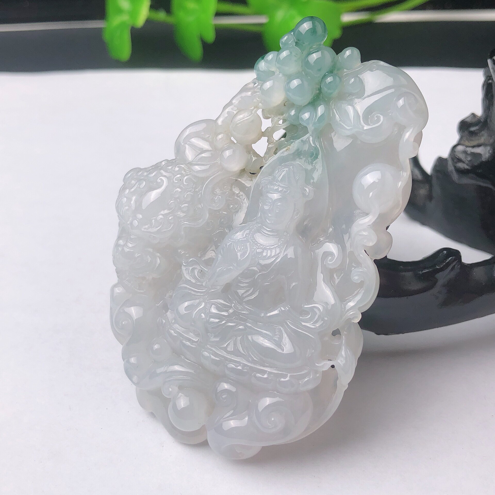 缅甸天然正品冰润胶感飘花精雕文殊菩萨吊坠