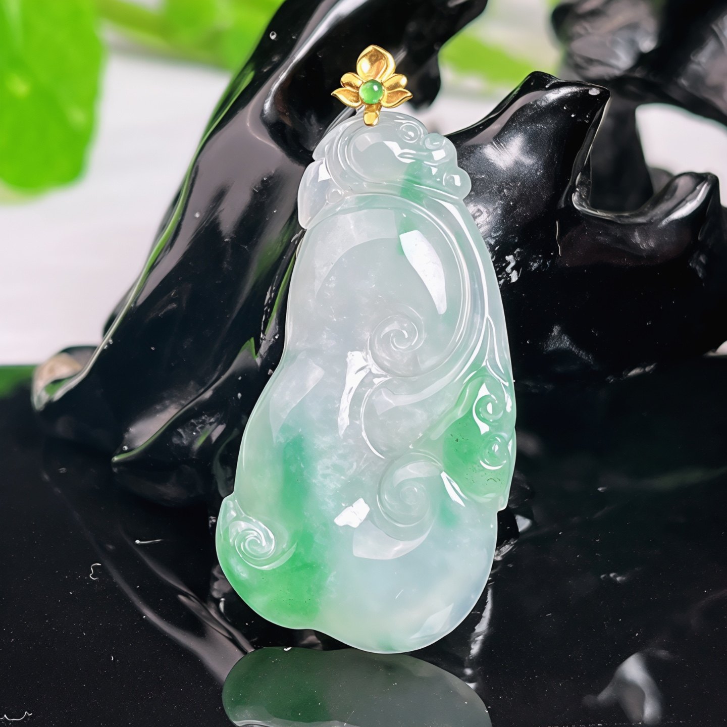 缅甸天然A货翡翠玉石如意吊坠