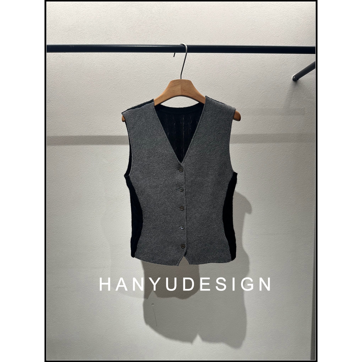 韩钰DESIGN100%山羊绒V领针织衫