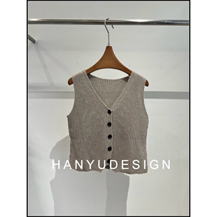 慵懒风V领日常休闲针织马甲女 26早春新款 韩钰DESIGN