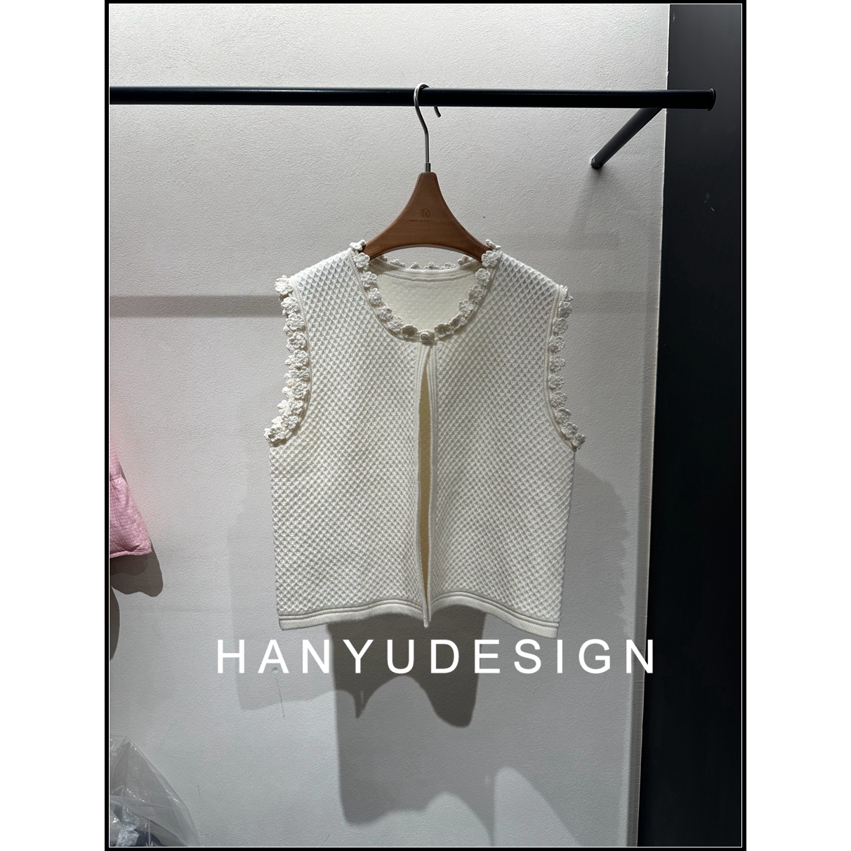 韩钰DESIGN时尚无袖针织开衫