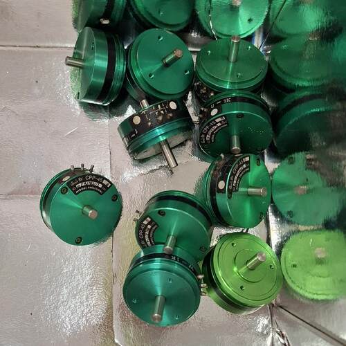 议价CPP-45B 精密导电塑料电位器 角度位移传感器维修
