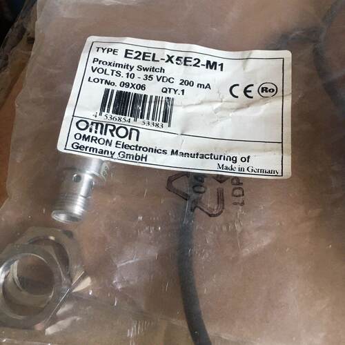 议价E2EL-X5E2-M1 接近开关 工控自动化感应传感器维修