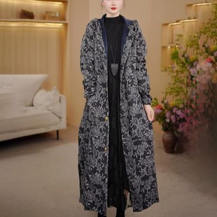 秋冬高端民族风复古加绒加厚连帽长款印花风衣女棉麻保暖大衣外套