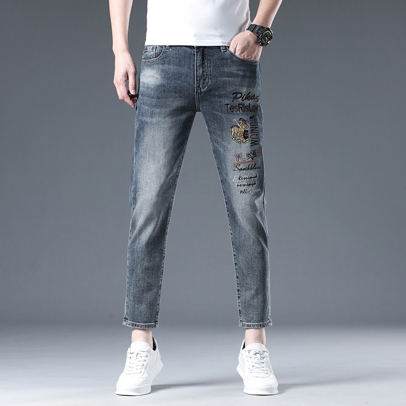 高端刺绣破洞牛仔裤男款修身小脚青年百搭潮牌潮流九分休闲长裤子