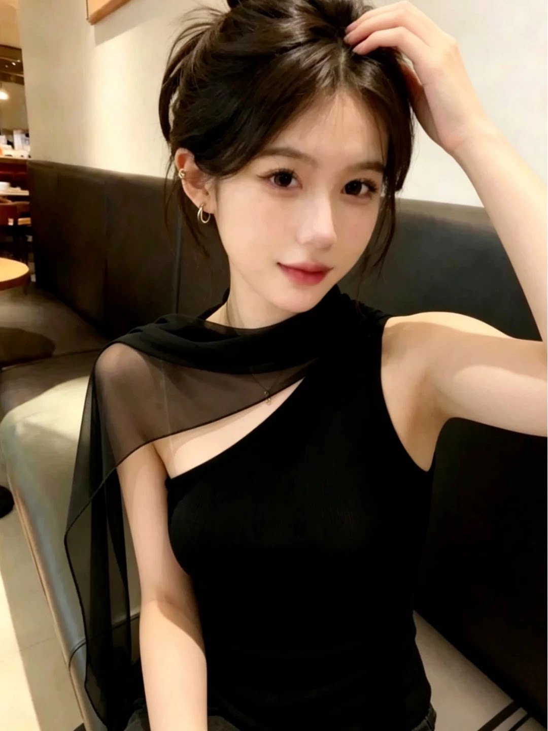 性感挂脖网纱拼接斜肩无袖上衣女夏季设计感修身黑色外穿吊带背心