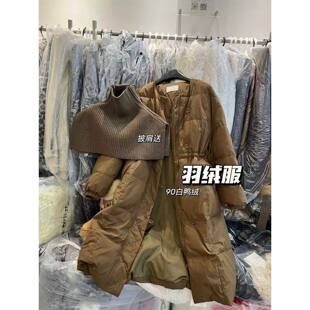 90白鸭绒连帽羽绒服女长款2026新款气质高端时尚加厚保暖泡芙外套