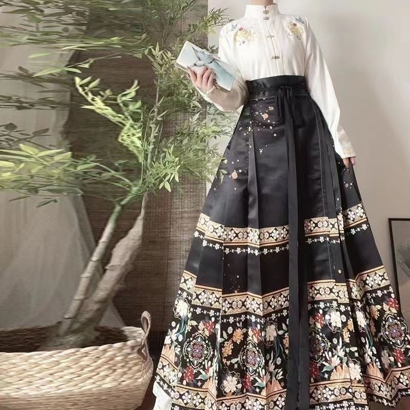 原创汉服女春暖花开明制绣花对襟