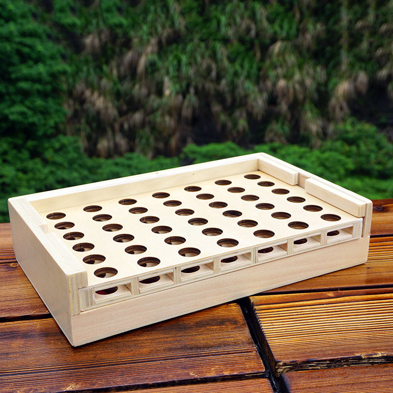 4-IN-1 보드 게임 목조 어린이 체스 보드 게임 부모-자식 상호 작용 모든 연령대에 적합하며 온 가족이 함께 놀 수 있습니다