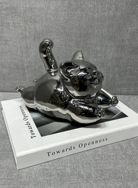 现代轻奢简约手工陶瓷创意卡通动物摆件样板间儿童房猫老虎装饰品