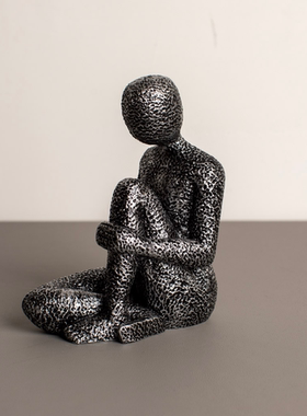 现代简约金属铸造创意人物装饰品摆设样板间售楼处高端抽象人物