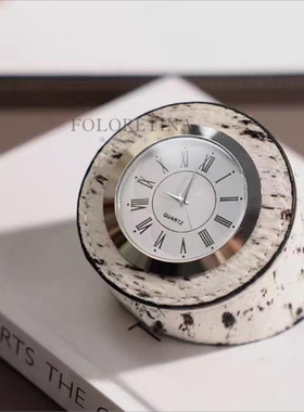 现代轻奢简约天然马毛小座钟样板间书房卧室床头柜台面时钟装饰品