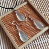 天然岫玉水滴吊坠女款 水滴项链耳勾耳坠冰透水滴套装 绿色岫玉吊坠