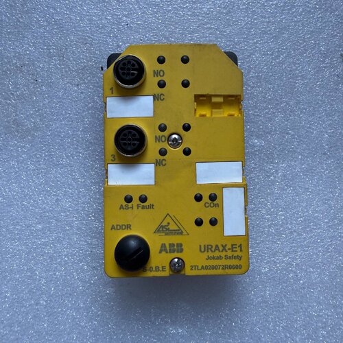 URAX-E1安全继电器模块 2TLA020072R议价