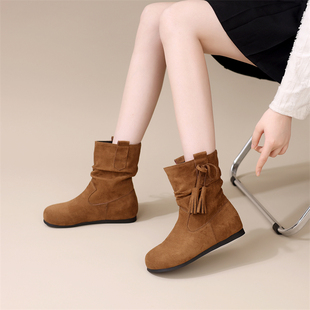 一脚蹬平底圆头马丁靴女2025新款 软底不累脚百搭褶皱瘦瘦靴配裙子