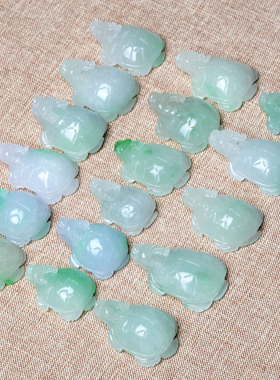 天然翡翠龙龟玄武吊坠